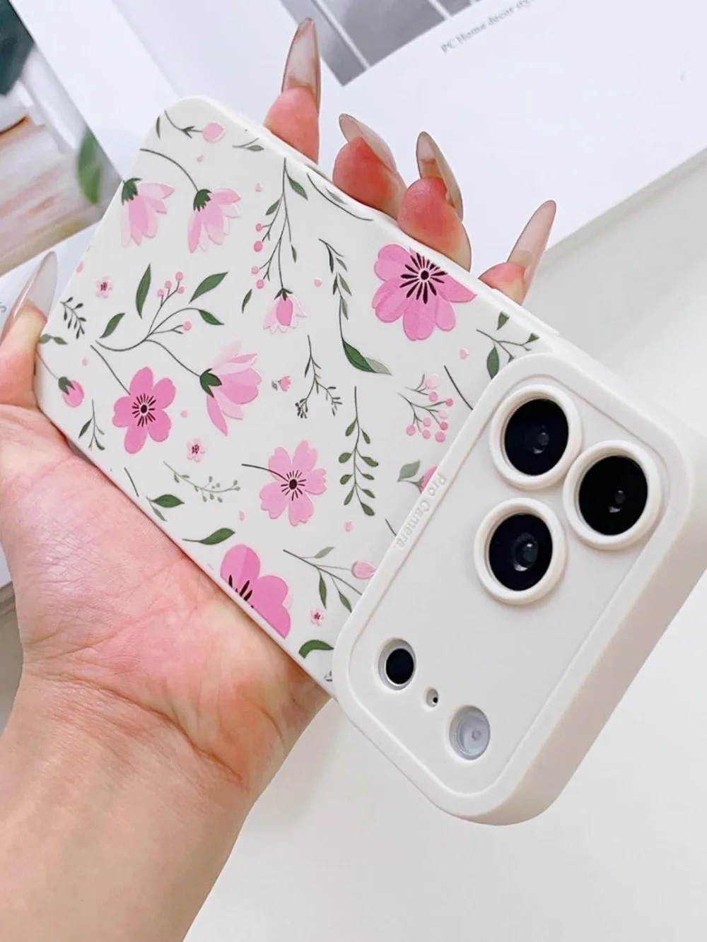 iPhone 17 Pro Max Case | Floral Soft TPU Protective Phone Cover - Beige